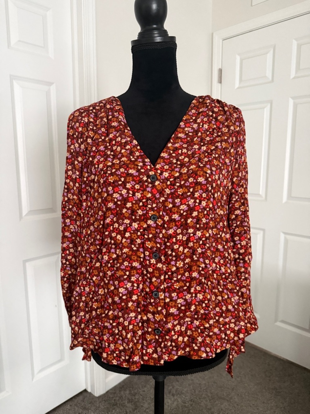 Madewell Rust Floral Button-Front V-Neck Blouse